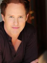 Raphael Sbarge