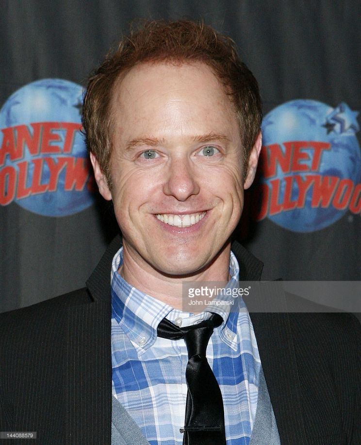 Raphael Sbarge