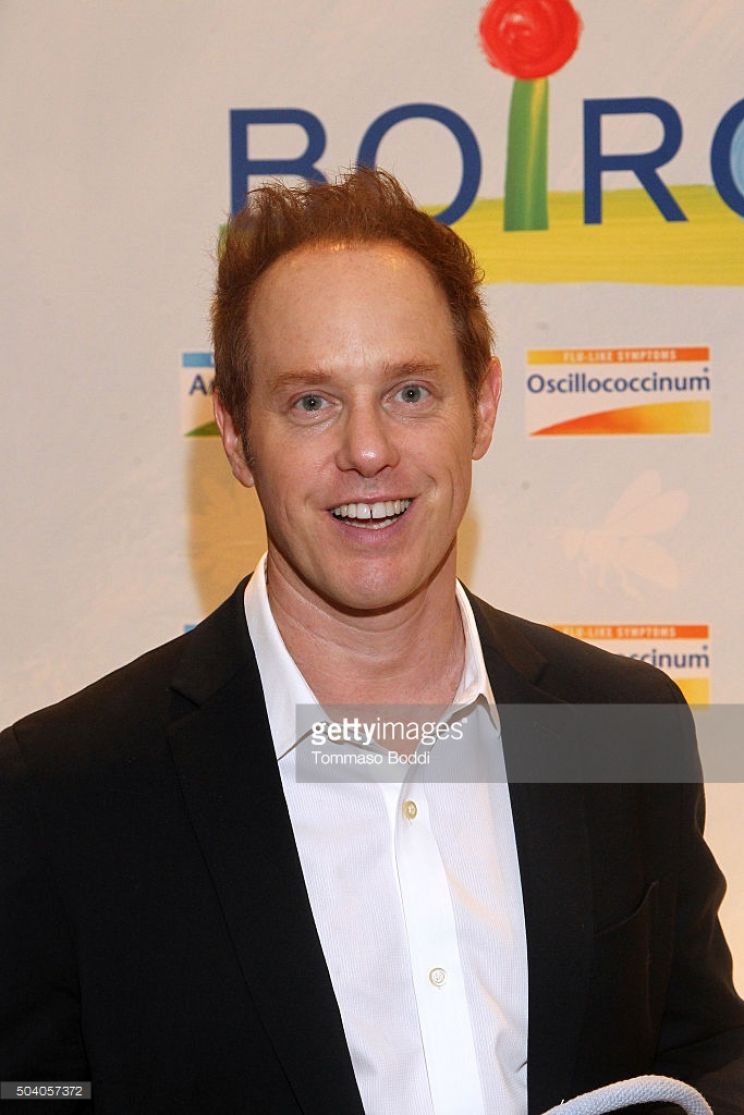 Raphael Sbarge