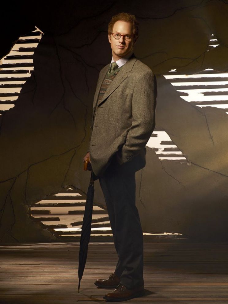 Raphael Sbarge