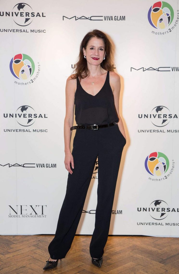 Raquel Cassidy