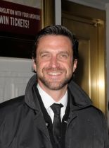 Raúl Esparza