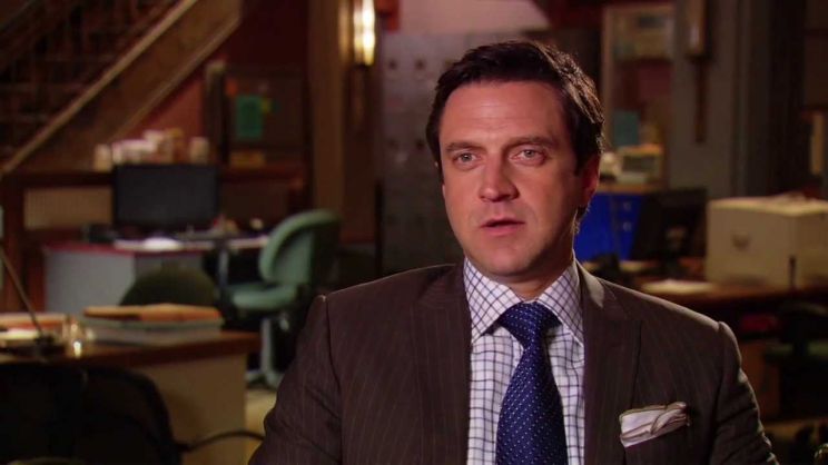 Raúl Esparza