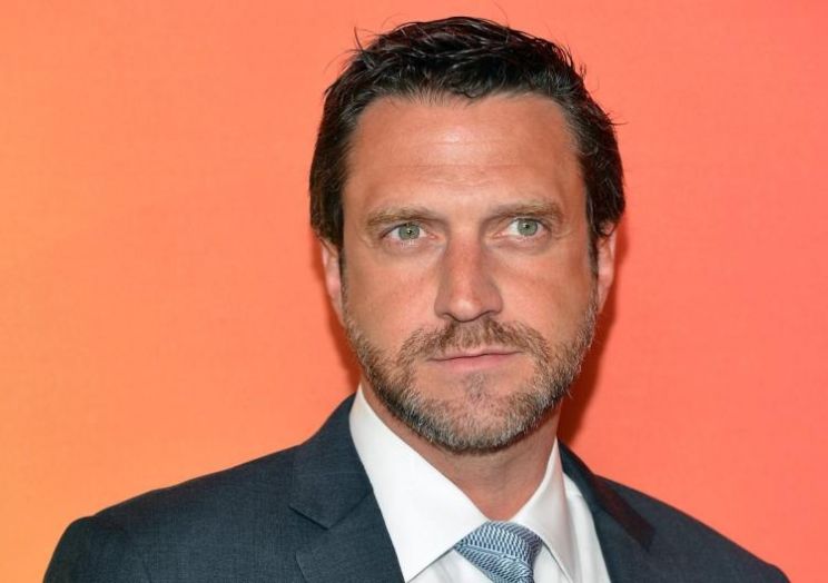 Raúl Esparza