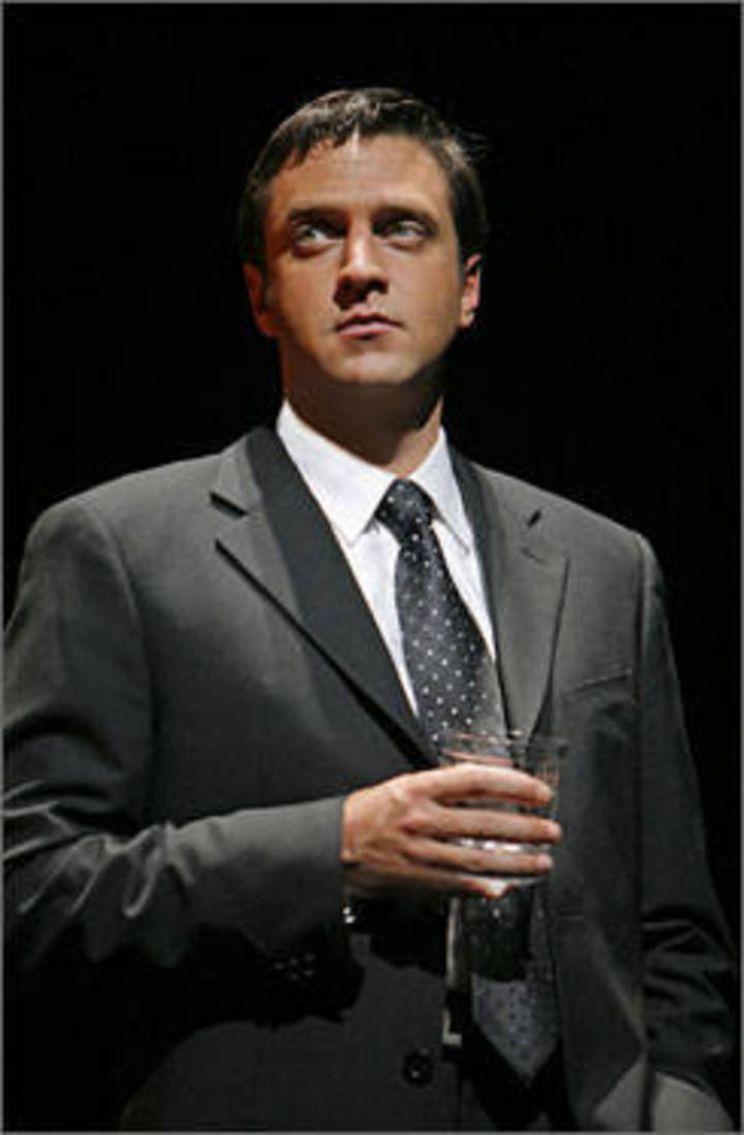 Raúl Esparza