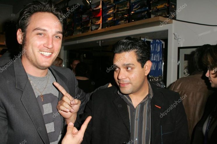 Raul Julia-Levy