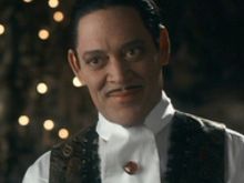 Raul Julia