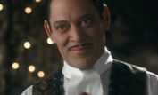 Raul Julia