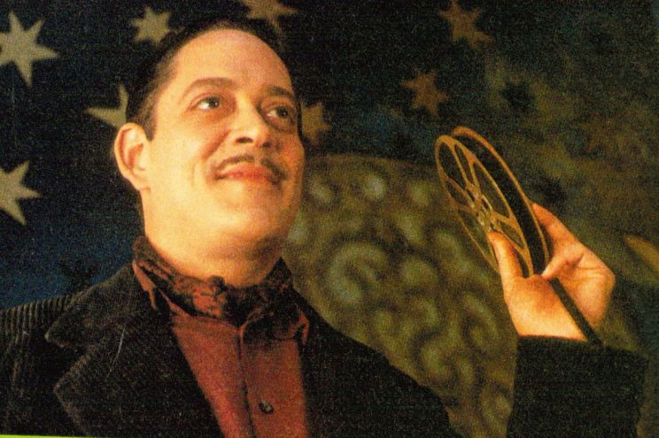 Raul Julia