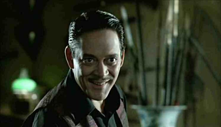 Raul Julia