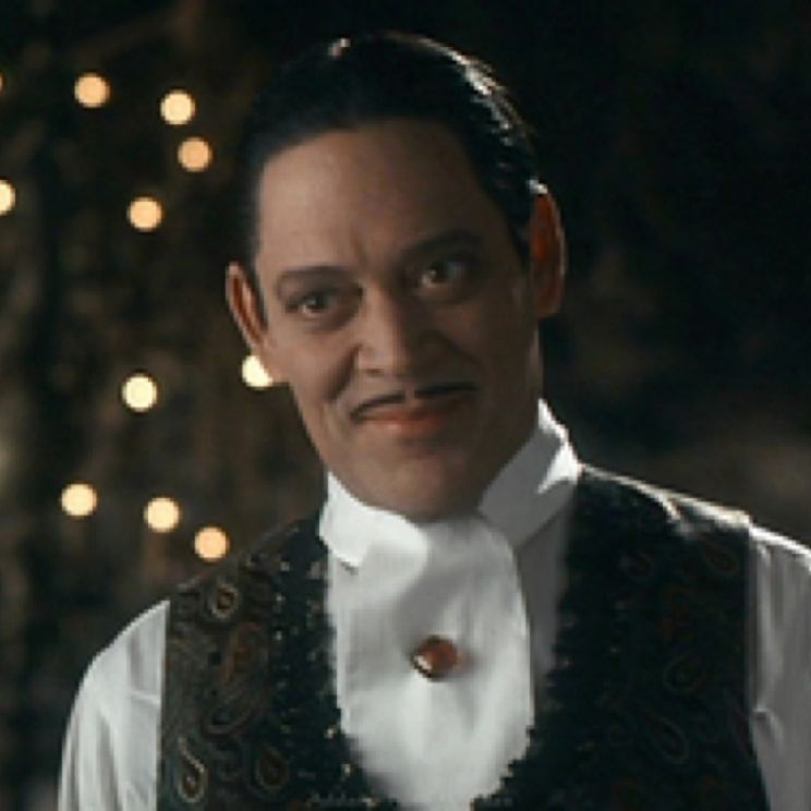 Raul Julia