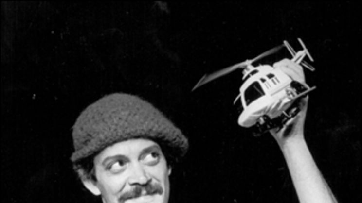 Raul Julia