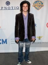 Raviv Ullman