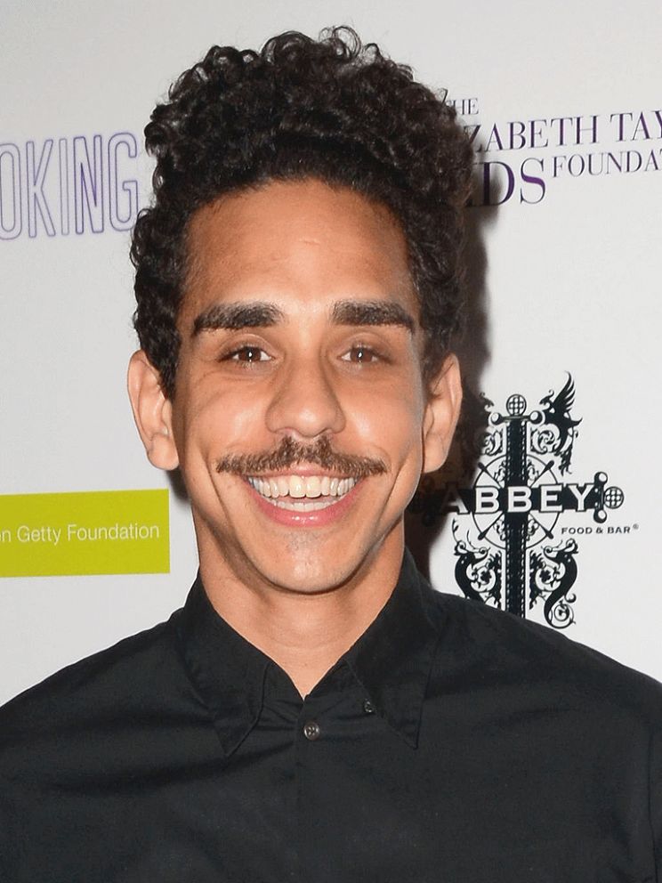 Ray Santiago