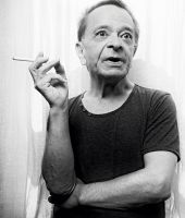 Ray Sharkey