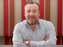 Ray Winstone