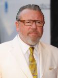 Ray Winstone