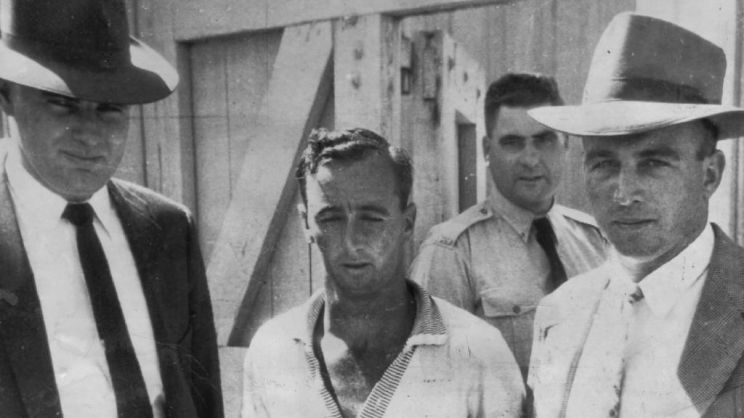 Raymond Bailey
