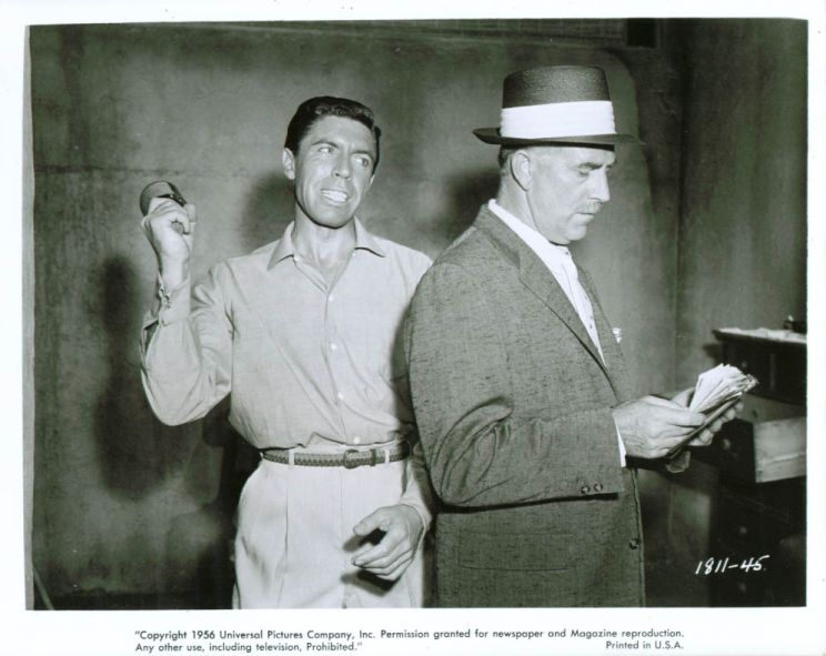 Raymond Bailey
