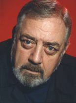 Raymond Burr