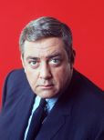 Raymond Burr