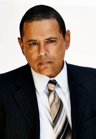 Raymond Cruz
