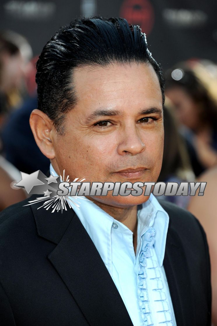 Raymond Cruz