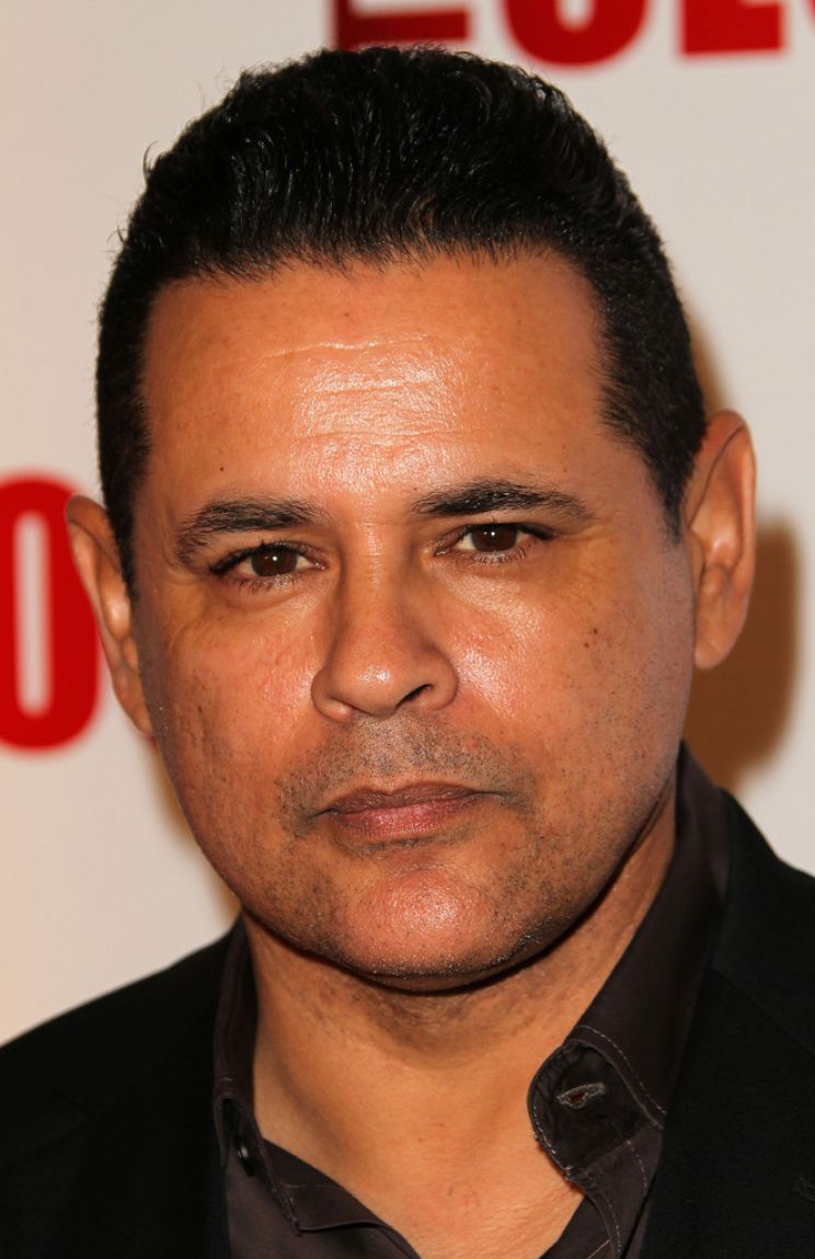 Raymond Cruz