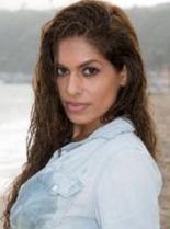 Rayna Tharani photo