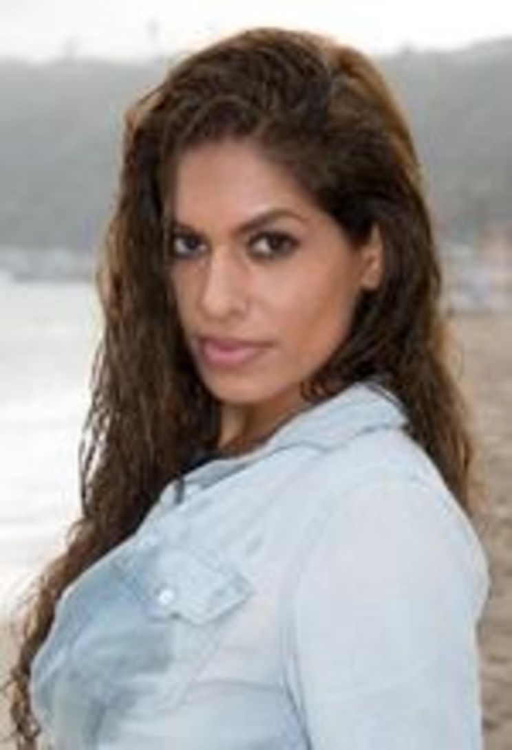 Rayna Tharani