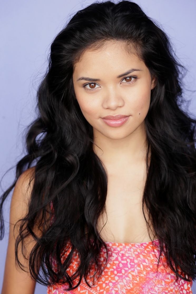 Rayna Tharani