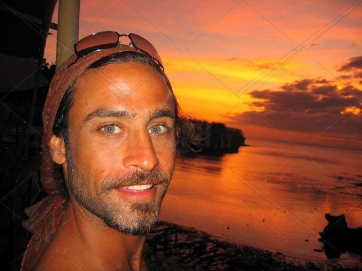 Raz Degan