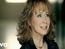 Reba McEntire #253600 picture (Landscape Medium)