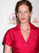 Rebecca Mader photo