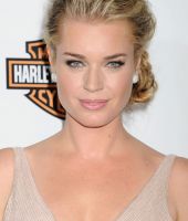 Rebecca Romijn