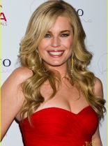Rebecca Romijn photo
