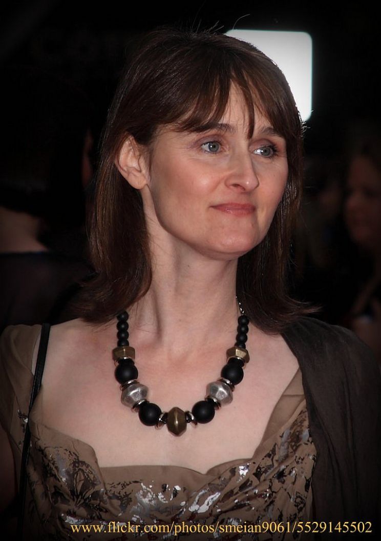 Rebecca Saire