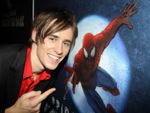 Reeve Carney