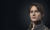 Reeve Carney