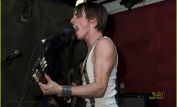 Reeve Carney