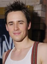 Reeve Carney