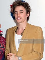 Reeve Carney #147038 picture (Portrait Medium)