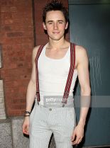 Reeve Carney