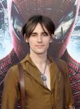 Reeve Carney