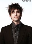 Reeve Carney