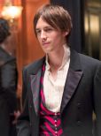 Reeve Carney