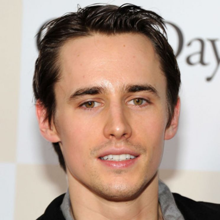 Reeve Carney