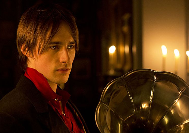 Reeve Carney