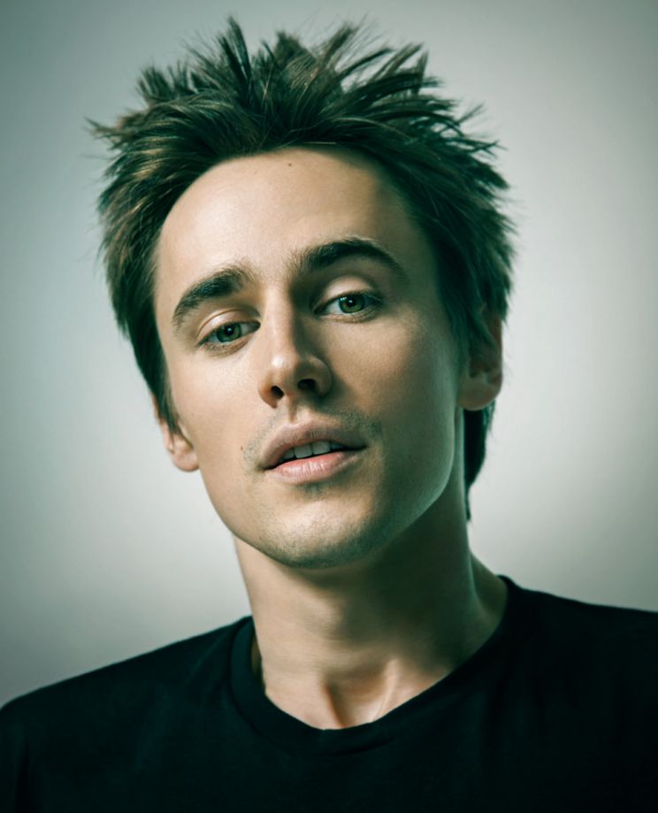 Reeve Carney