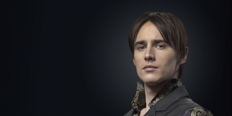 Reeve Carney